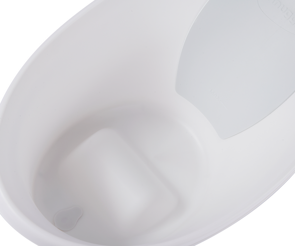 Shnuggle Baby Bath with Plug