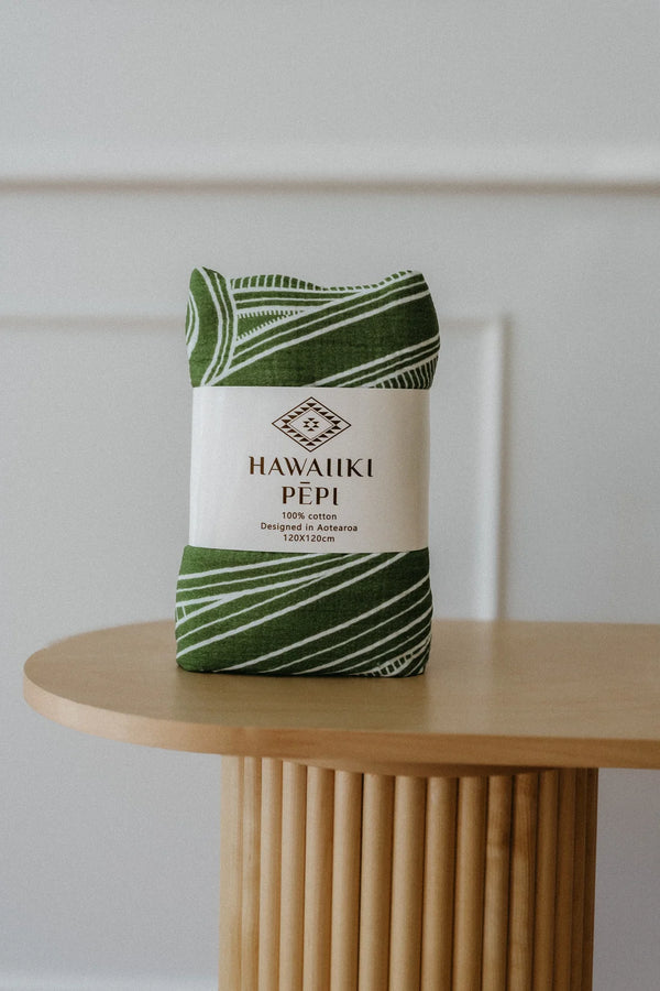 Te Ao Marama Pēpi Wrap - Ngāhere (Green)