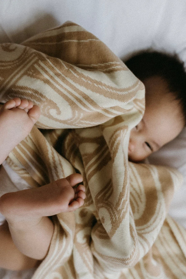 Hawaiiki Pēpi Te Piringa 100% Organic Cotton Blanket - Beige