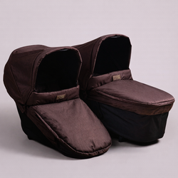 Mountain Buggy carrycot plus™ for duet™ v4