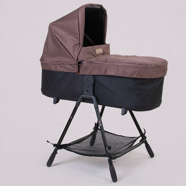 Mountain Buggy carrycot plus™ for duet™ v4