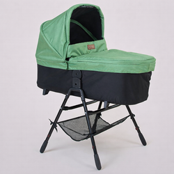 Mountain Buggy carrycot plus™ stand v4