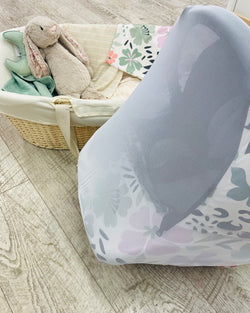 Nelly Boo Capsule Cover - All Seasons with Insect Net in Confetti White