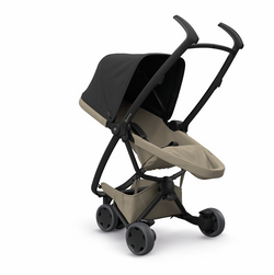 Quinny Zap Flex Reversable Travel stroller with FREE Maxi Cosi Capsule Adaptors