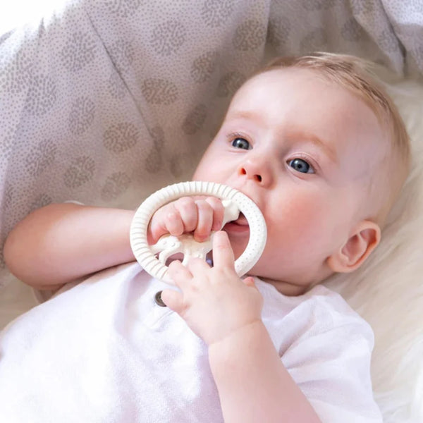 Sophie La Girafe Circle Teether