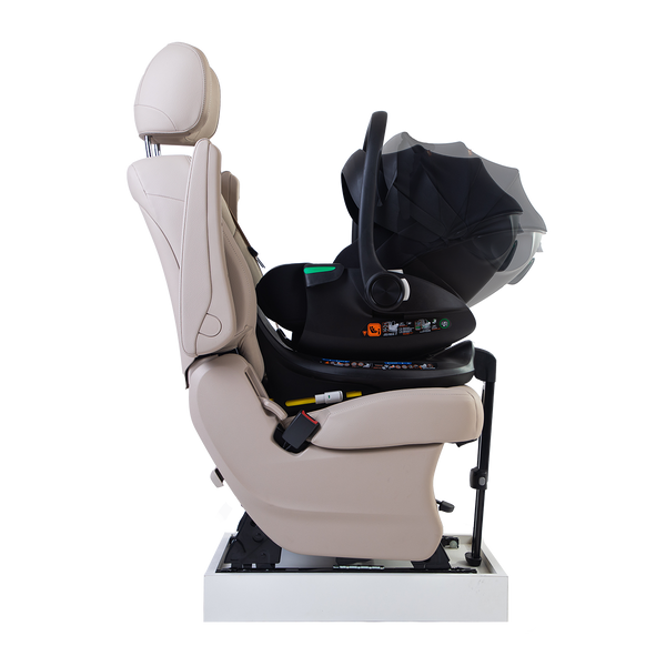 Mountain Buggy Protect Infant Car Seat with Swivel Base and Recline